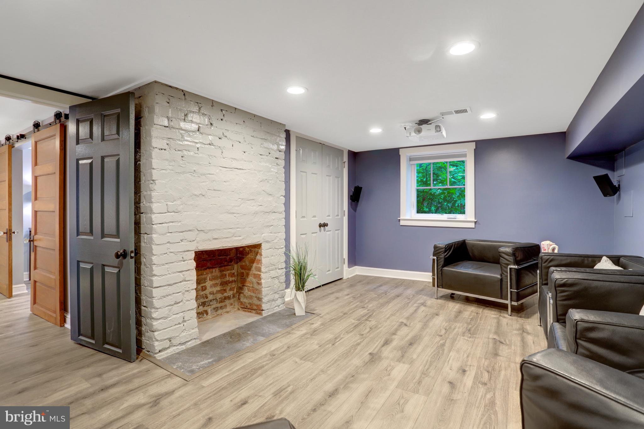 CHERRYDALE - Residential