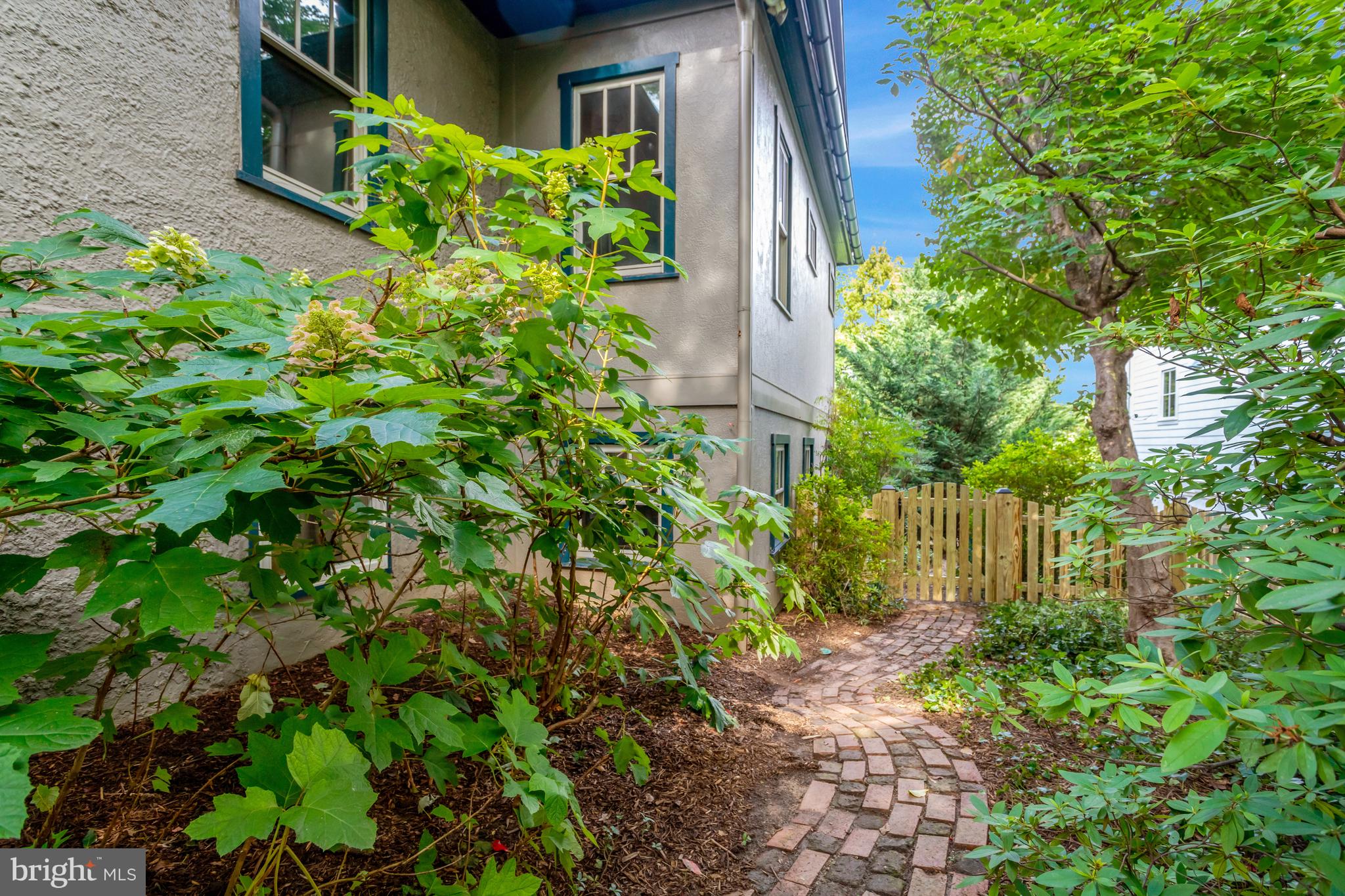 CHERRYDALE - Residential