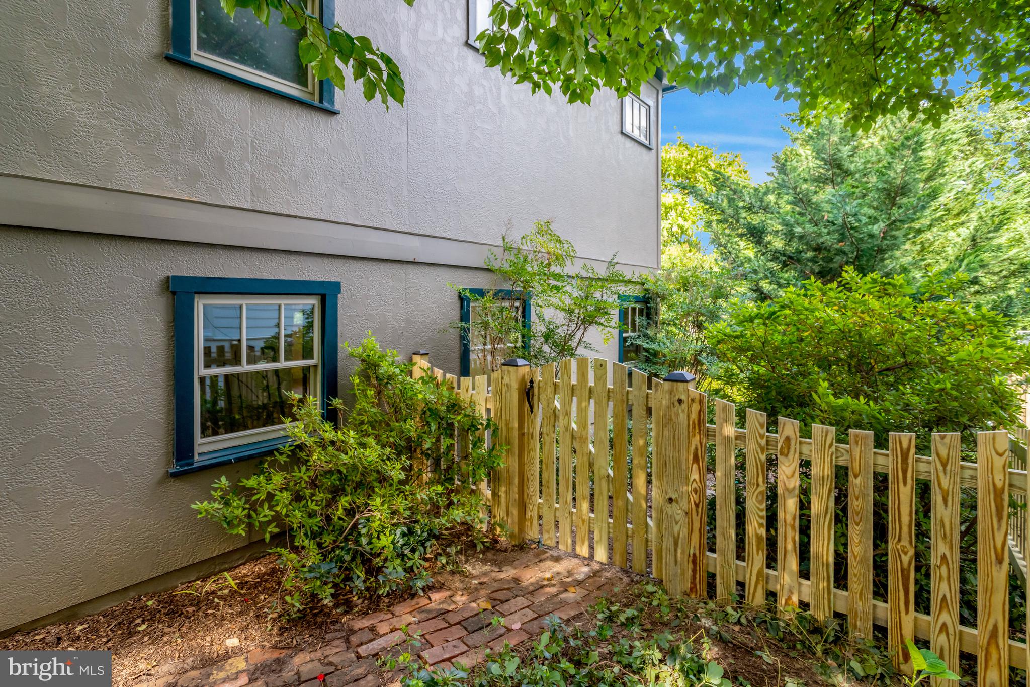 CHERRYDALE - Residential