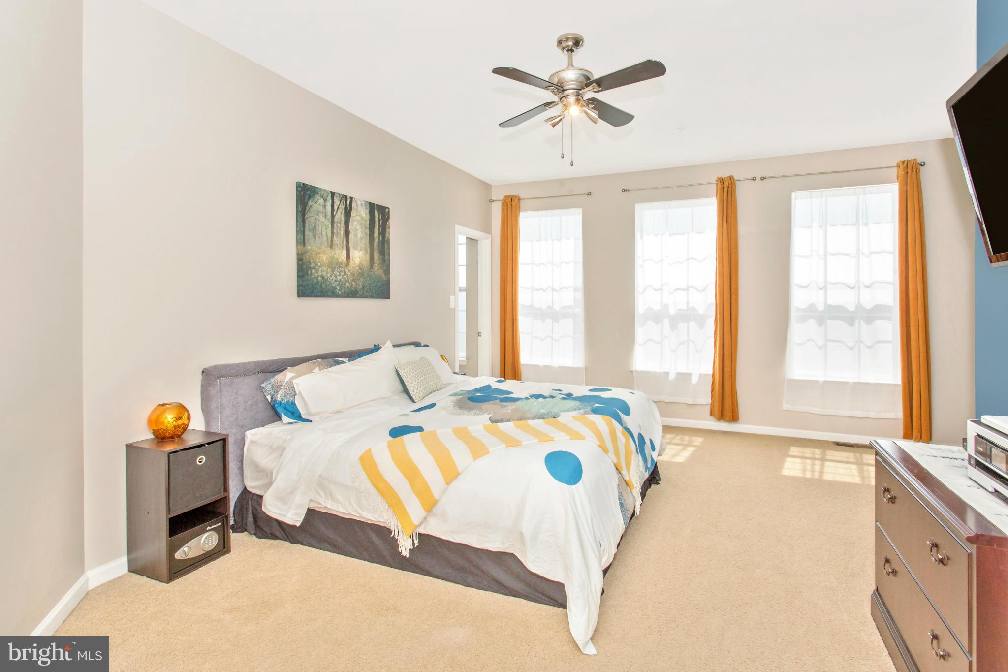 MISSION PLACE - Residential Lease