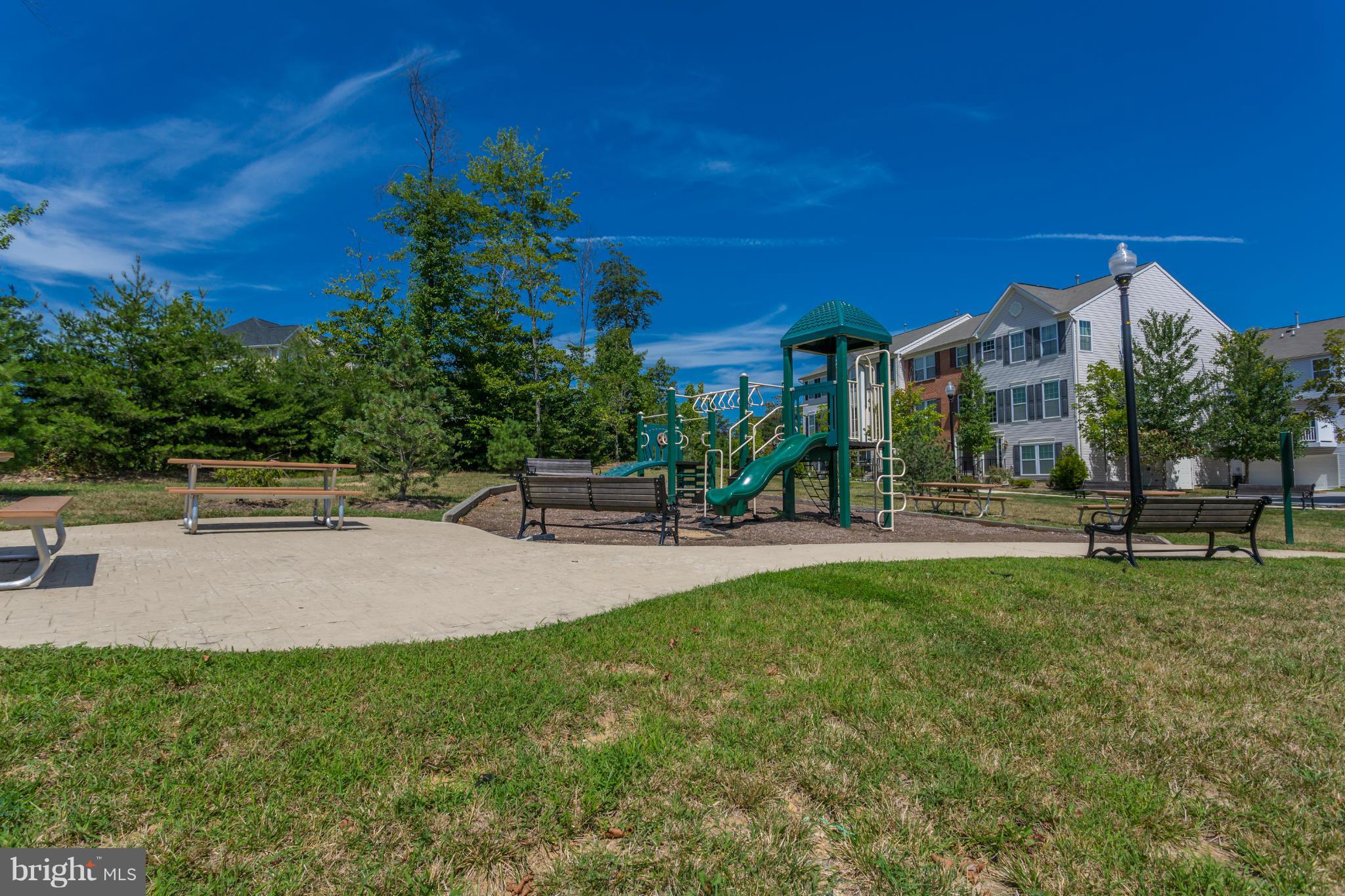 MISSION PLACE - Residential Lease