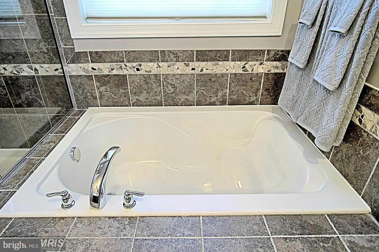 SOUTH MARKET - Residential Lease