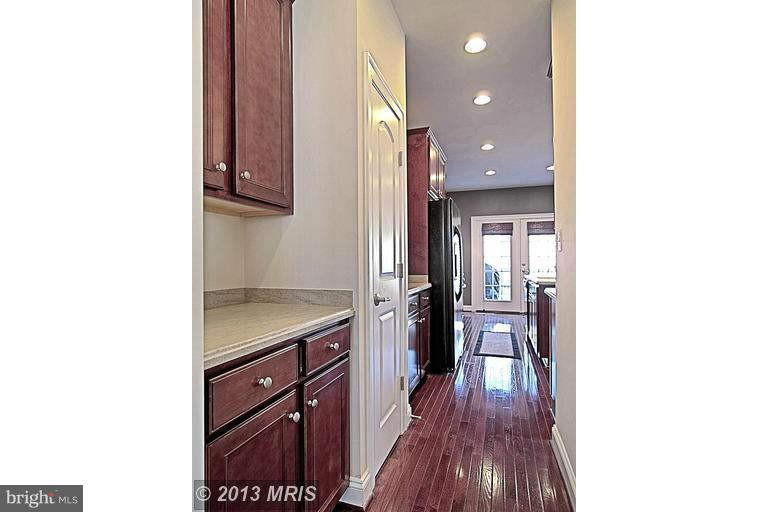 SOUTH MARKET - Residential Lease