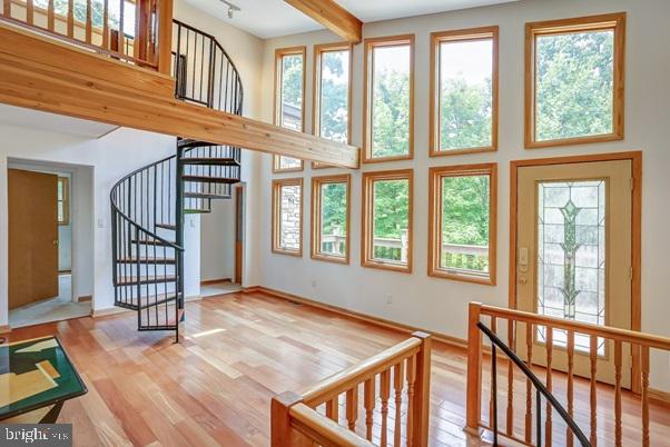 VALLEY GREEN - Residential