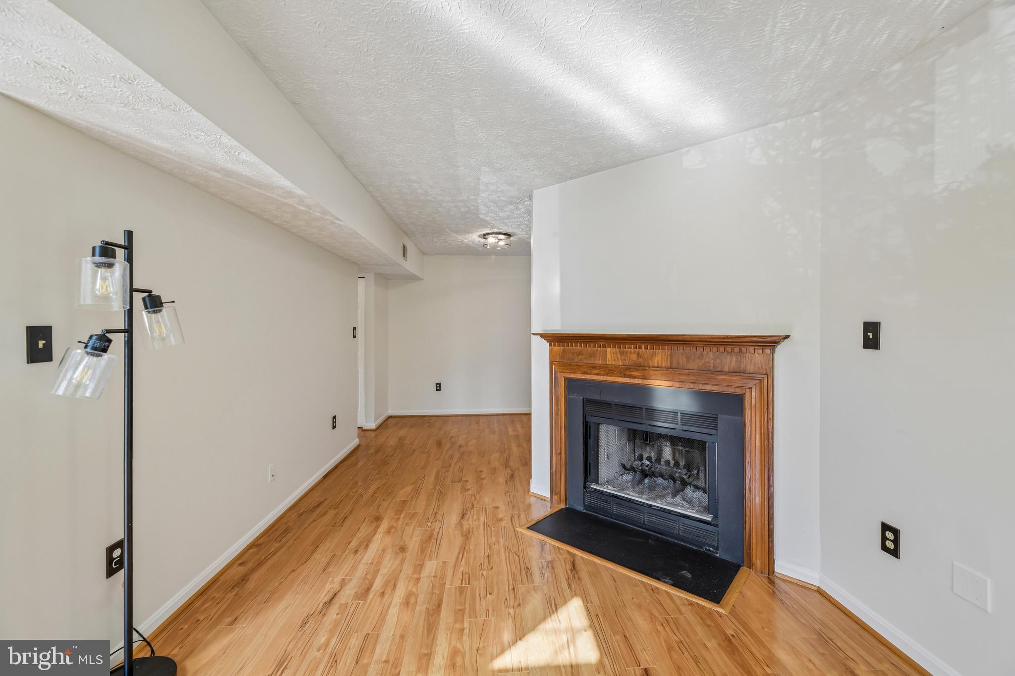 SINGLETONS GROVE - Residential