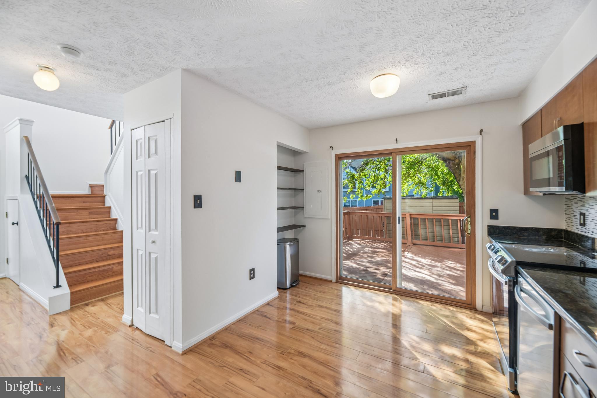 SINGLETONS GROVE - Residential