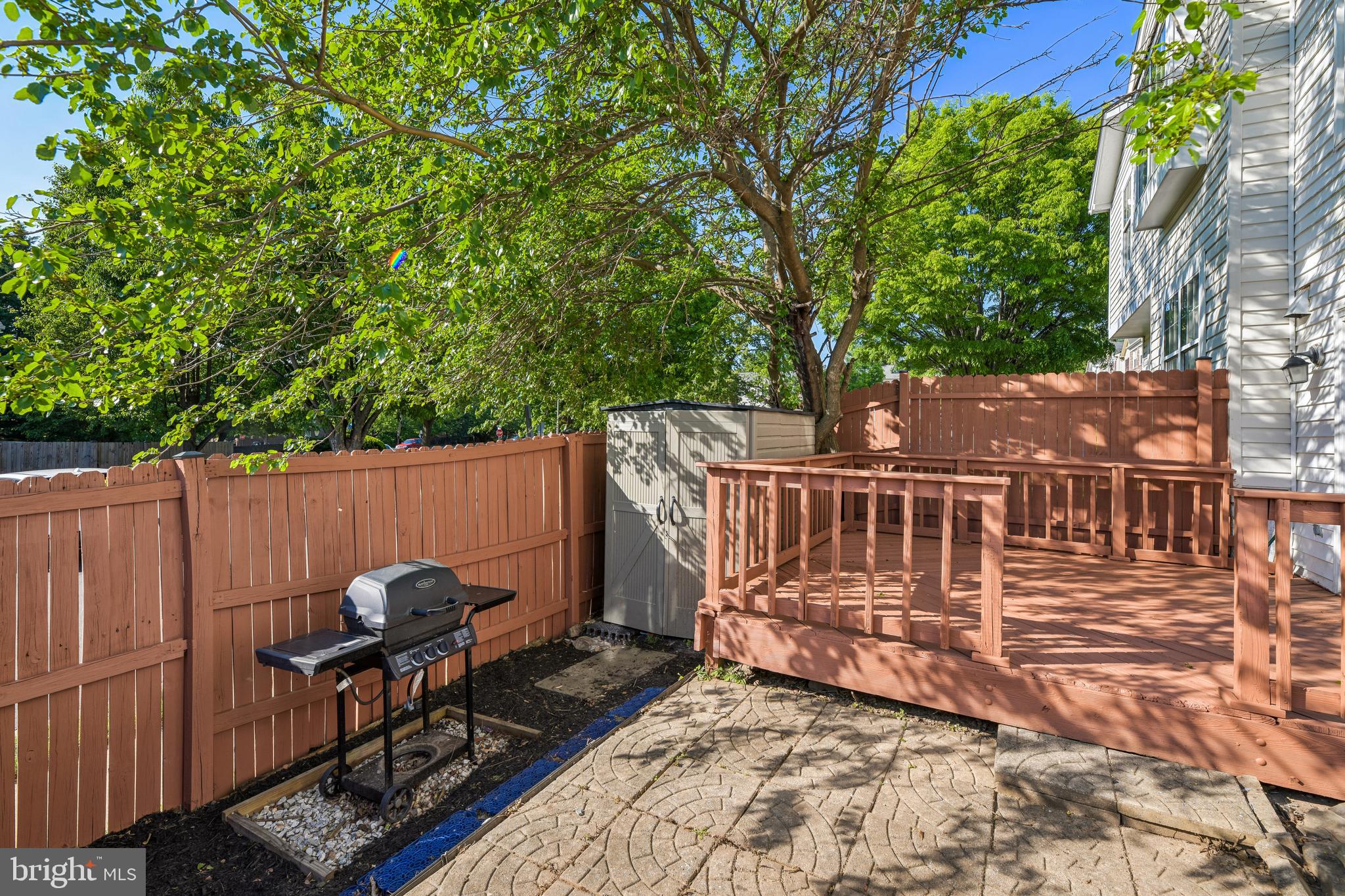 SINGLETONS GROVE - Residential
