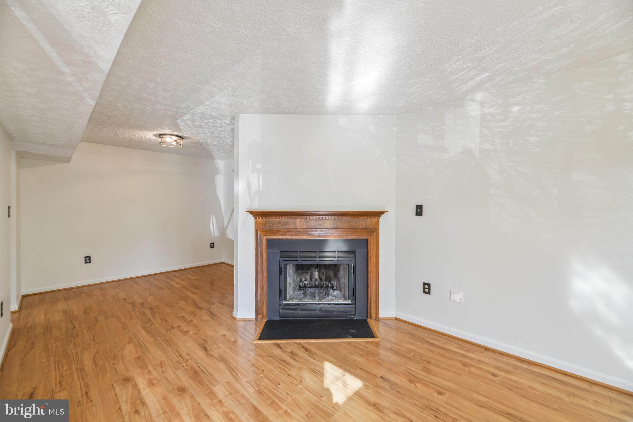 SINGLETONS GROVE - Residential
