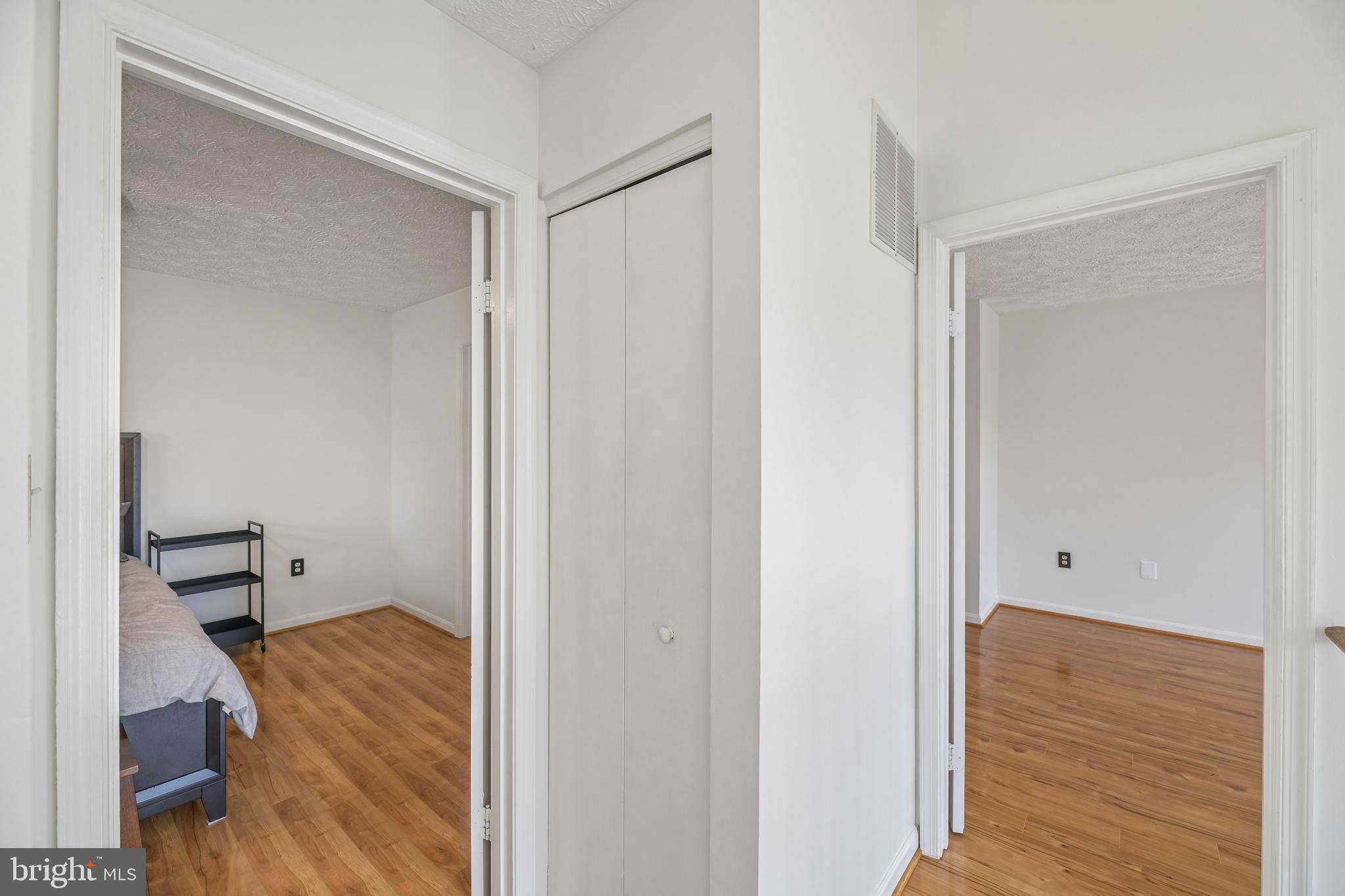 SINGLETONS GROVE - Residential