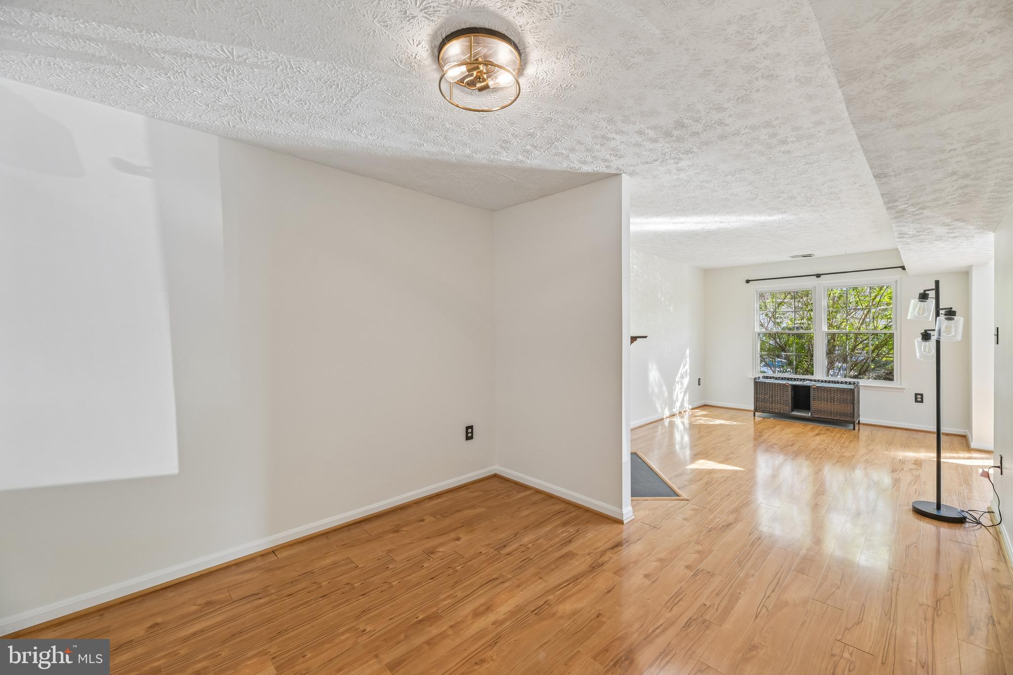 SINGLETONS GROVE - Residential