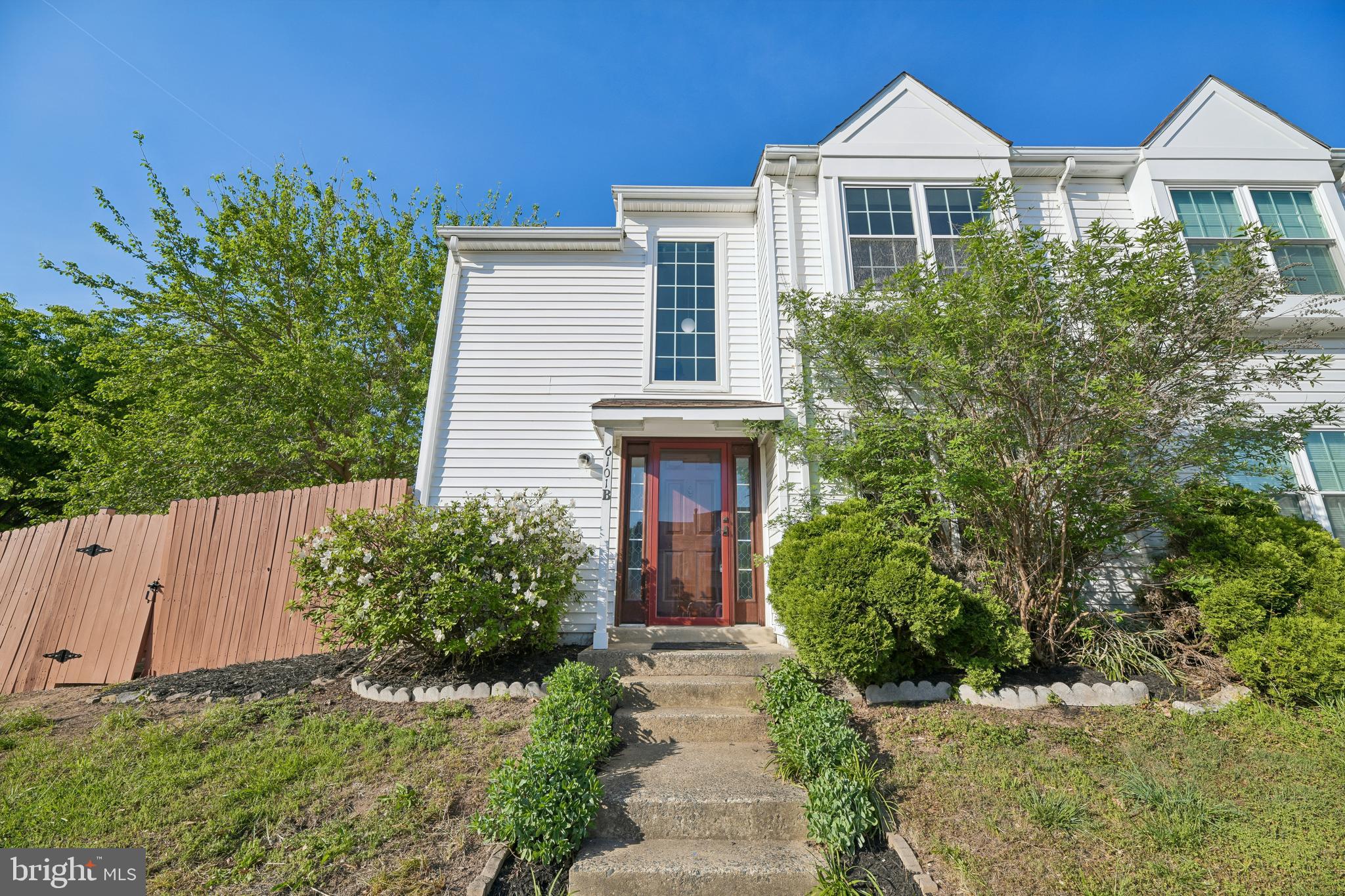 SINGLETONS GROVE - Residential