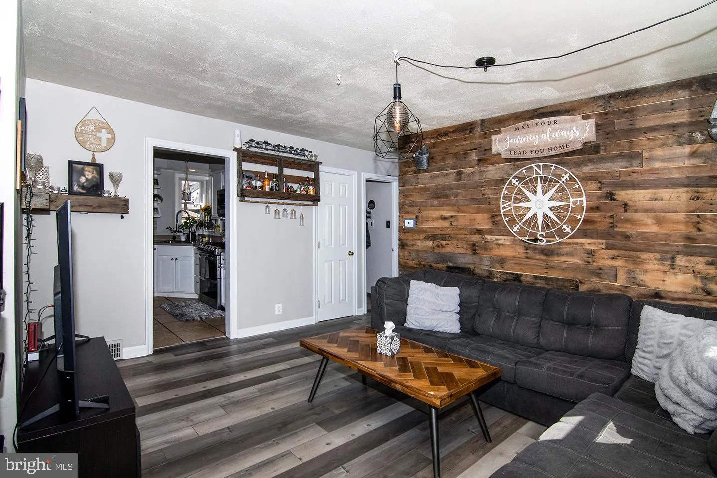 Bellmawr, New Jersey 08031, United States, 3 Bedrooms Bedrooms, ,1 BathroomBathrooms,Residential,Active,83341