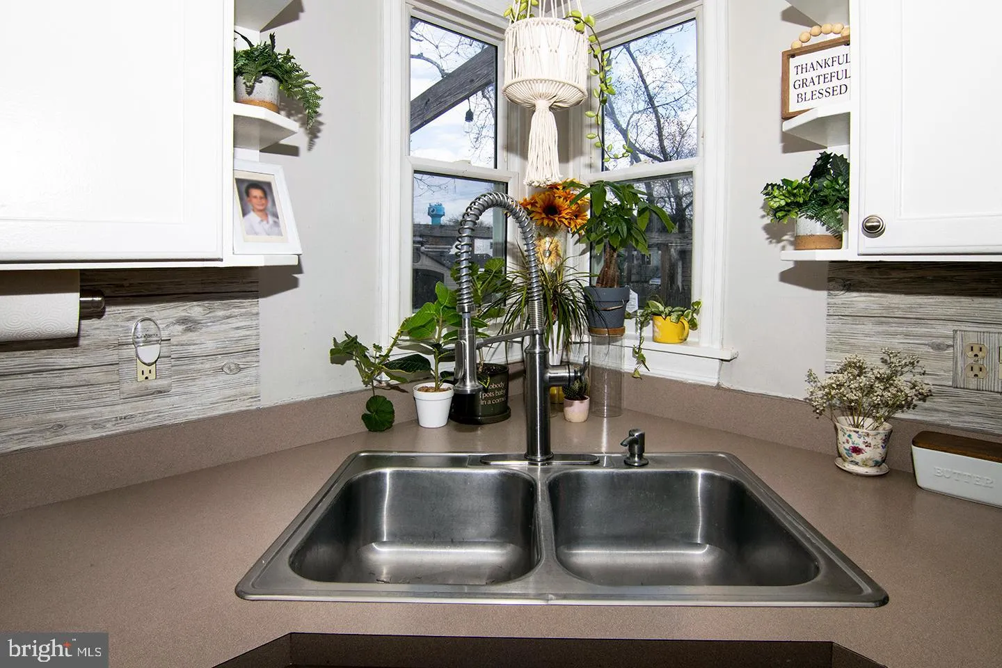 Bellmawr, New Jersey 08031, United States, 3 Bedrooms Bedrooms, ,1 BathroomBathrooms,Residential,Active,83341