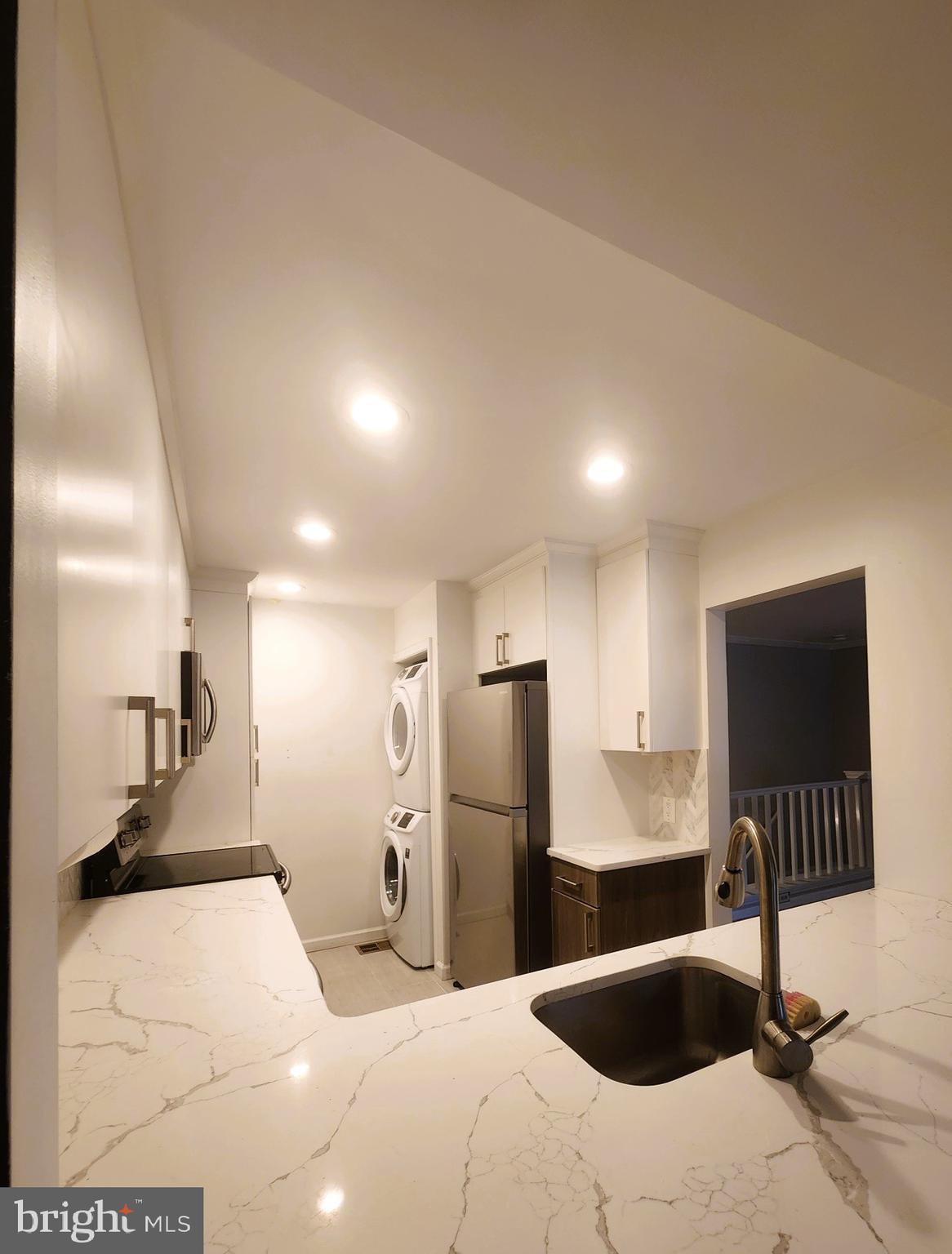 GABLES OF TUCKERMAN - Residential Lease