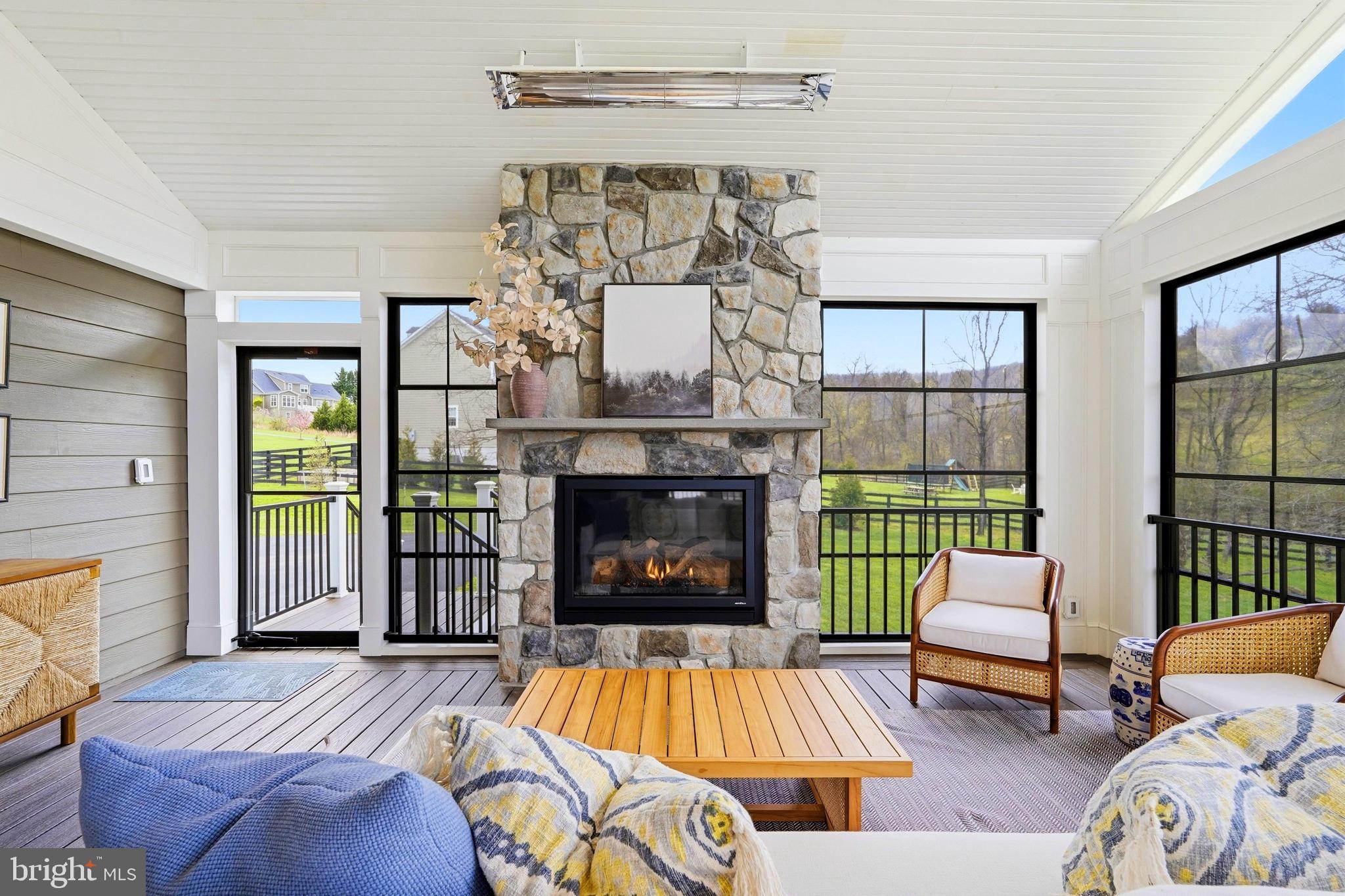 HIGHLANDS - Residential