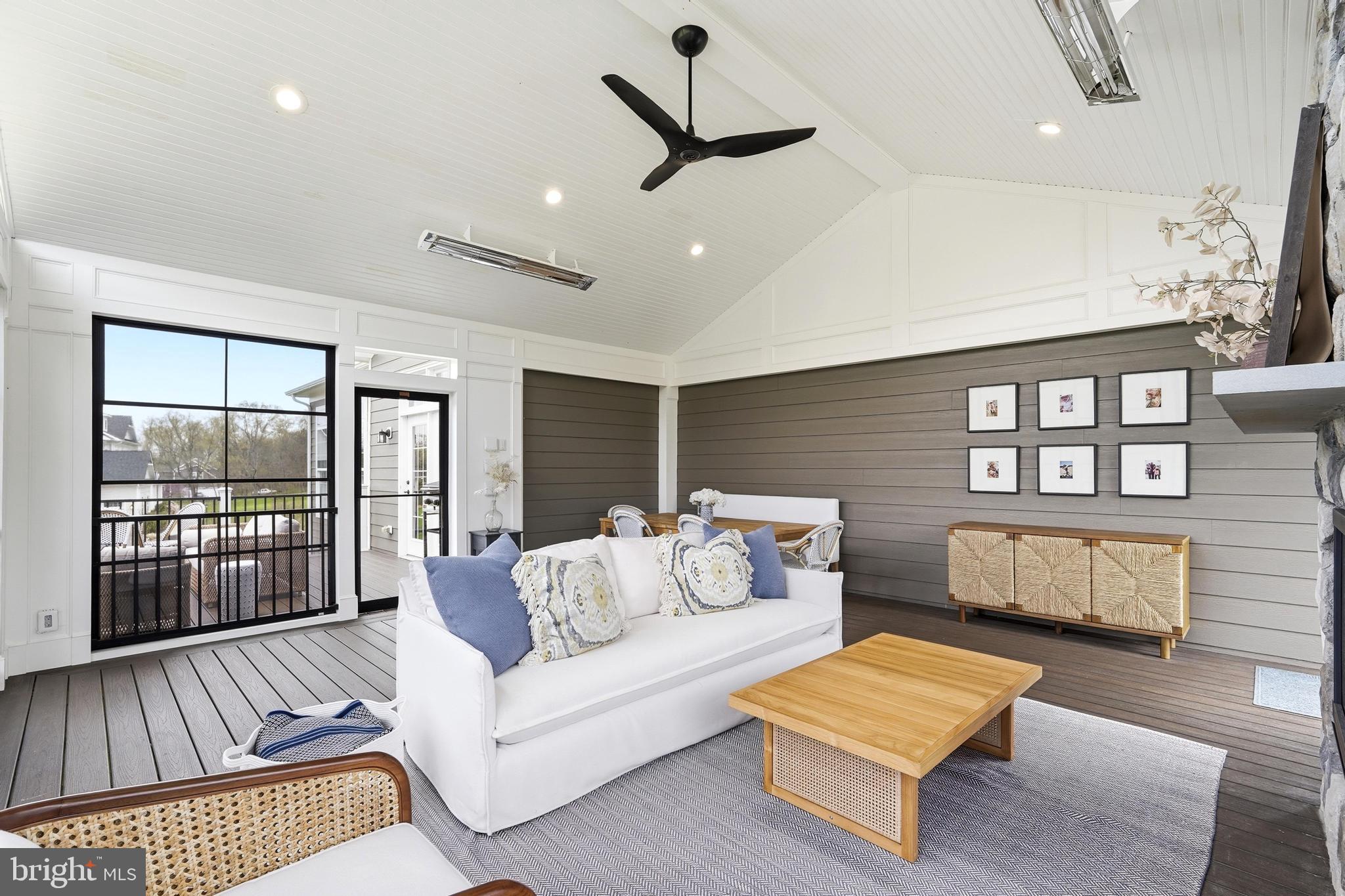 HIGHLANDS - Residential