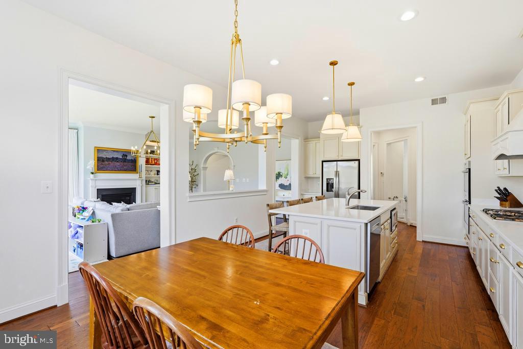 HIGHLANDS - Residential