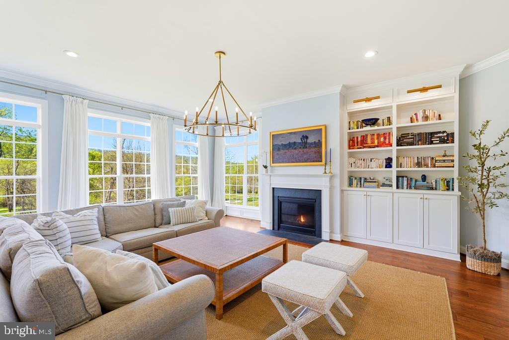 HIGHLANDS - Residential