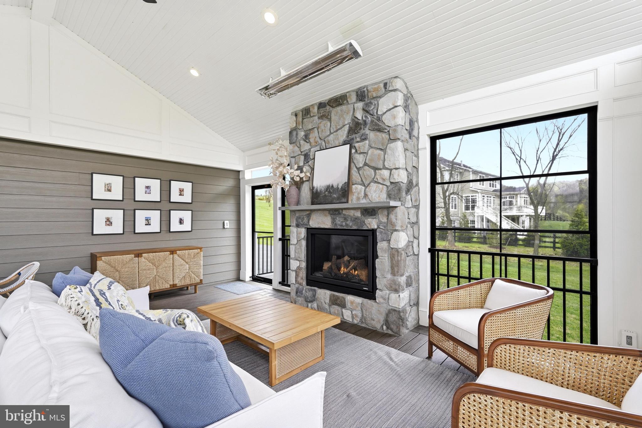 HIGHLANDS - Residential