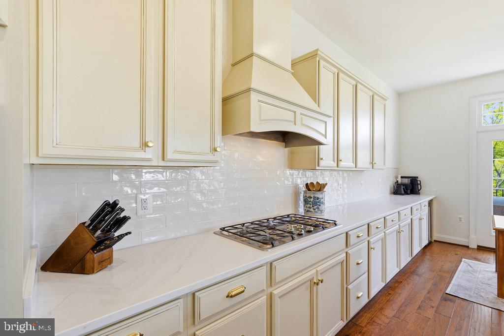 HIGHLANDS - Residential