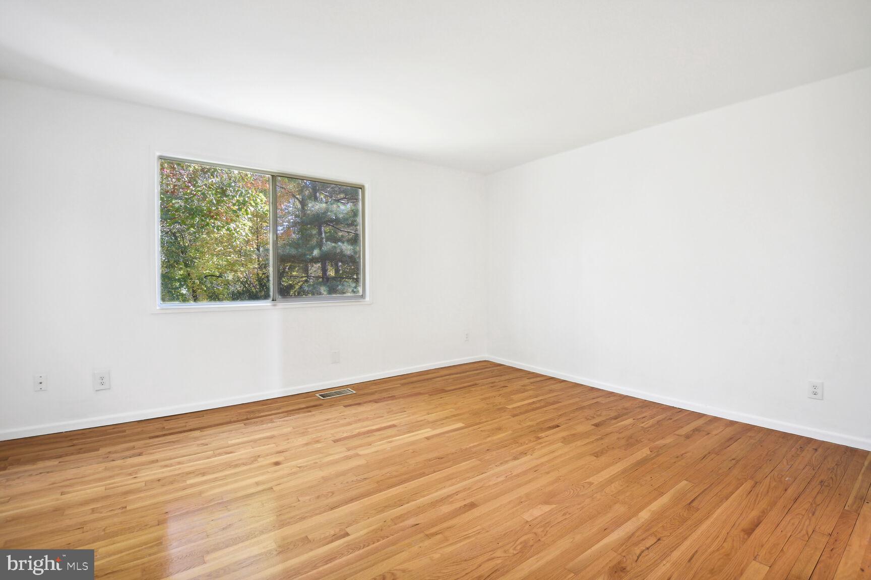 NEW MARK COMMONS - Residential