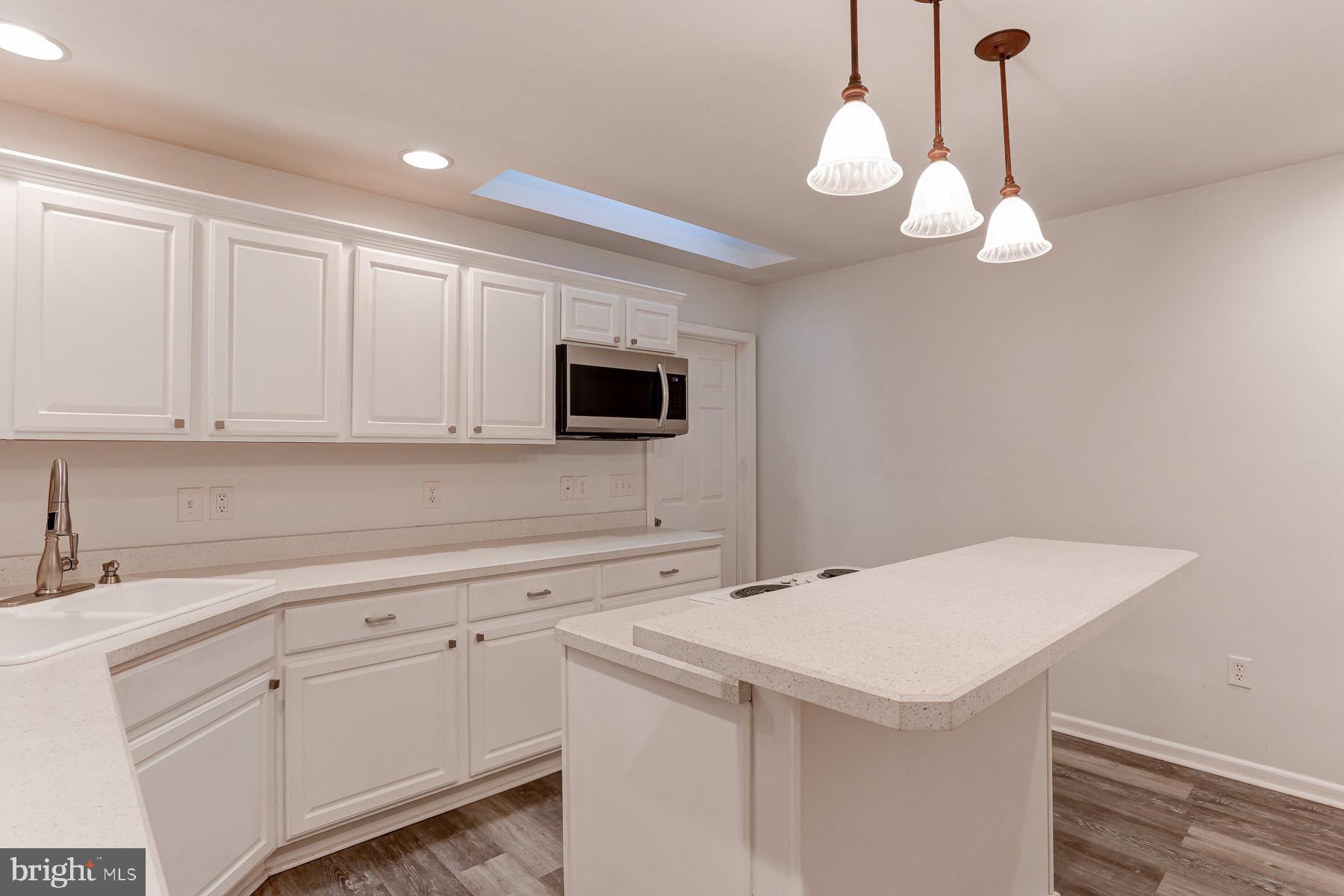 GATEWAY COURT - Residential