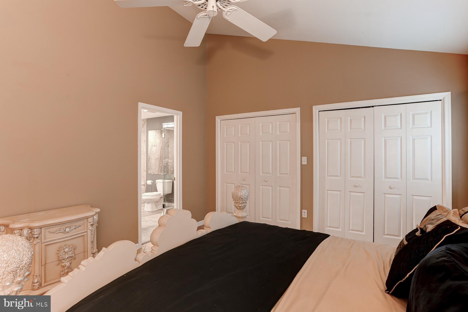 GATEWAY COURT - Residential