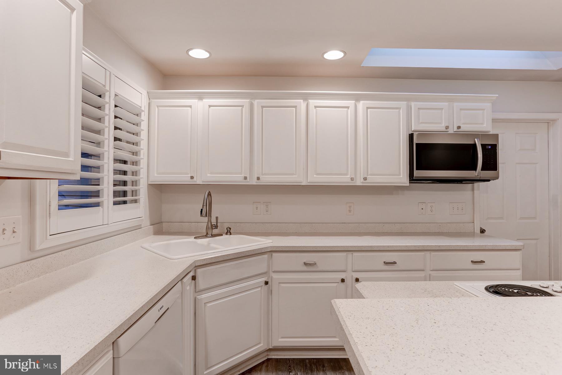 GATEWAY COURT - Residential