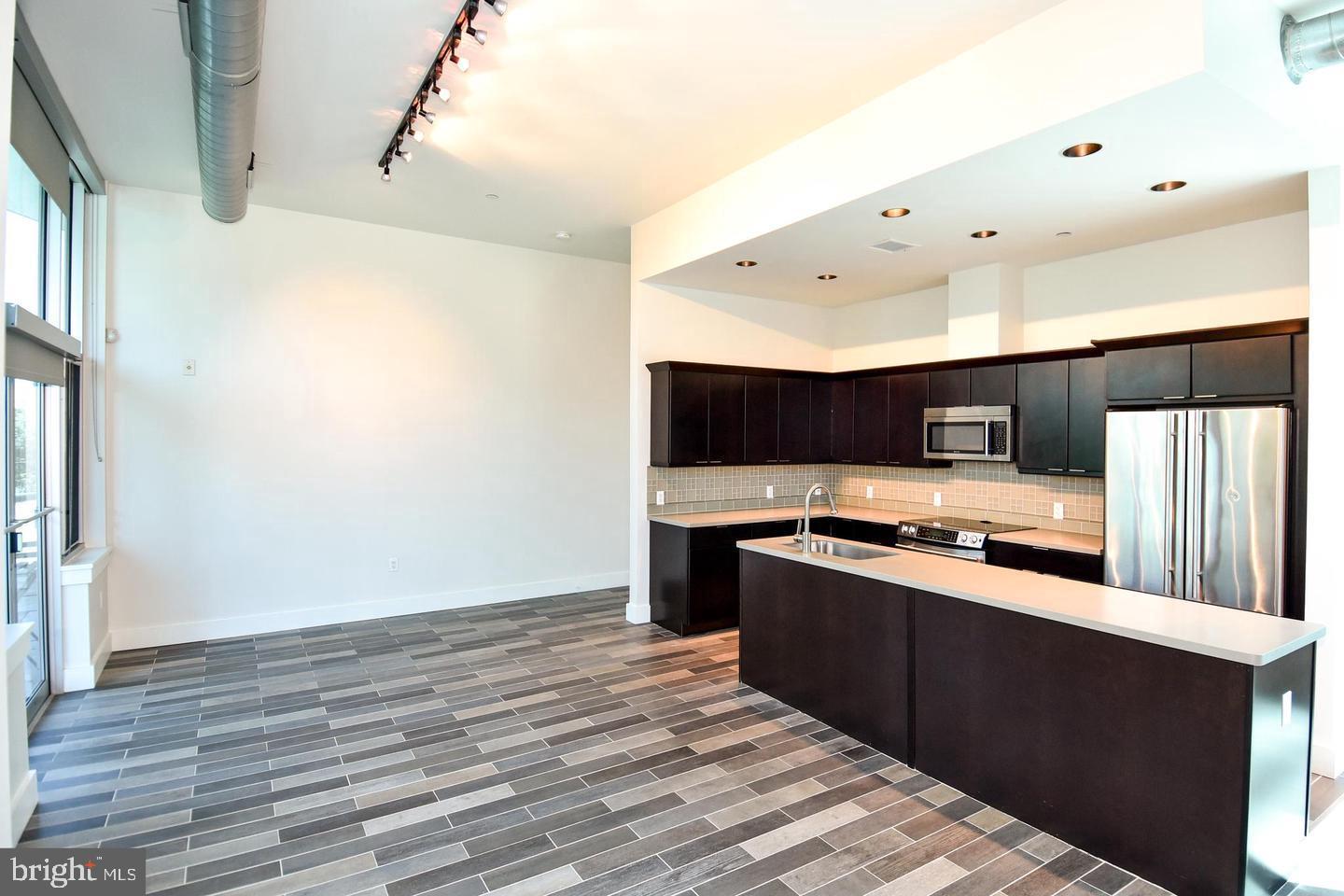 7809 WOODMONT AVENUE 3A