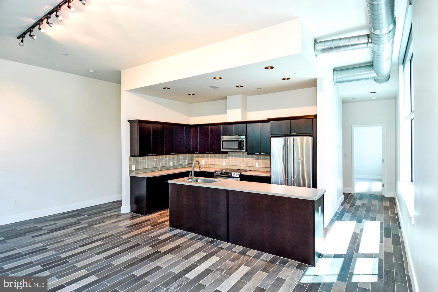 7809 WOODMONT AVENUE 3A