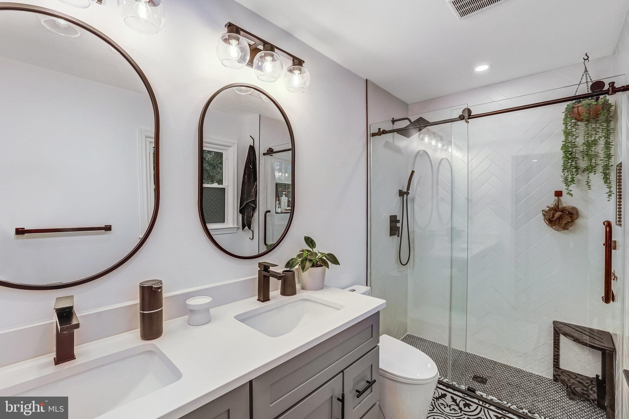 MT VERNON FOREST - Residential