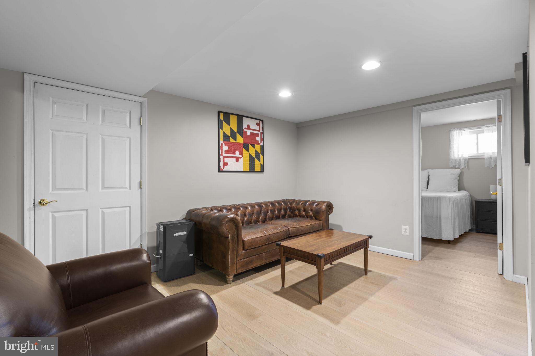 BRETTON WOODS - Residential