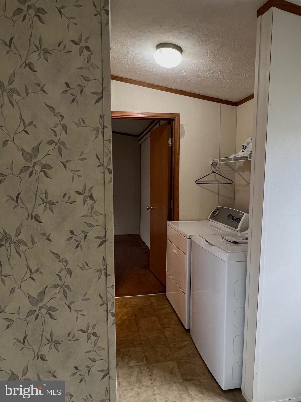 TERRYS TR PK - Residential