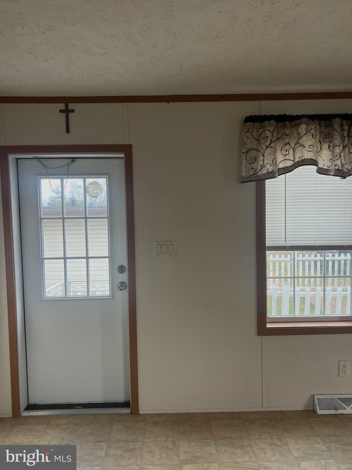 TERRYS TR PK - Residential