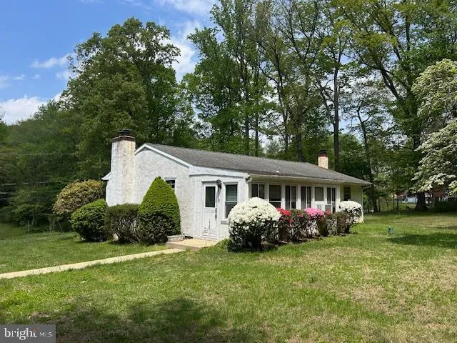 Downingtown, Pennsylvania 19335, United States, 3 Bedrooms Bedrooms, ,1 BathroomBathrooms,Residential,Pending,123245