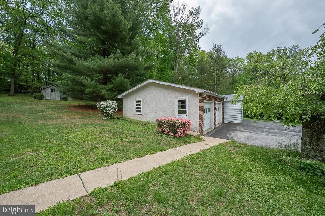 Downingtown, Pennsylvania 19335, United States, 3 Bedrooms Bedrooms, ,1 BathroomBathrooms,Residential,Pending,123245