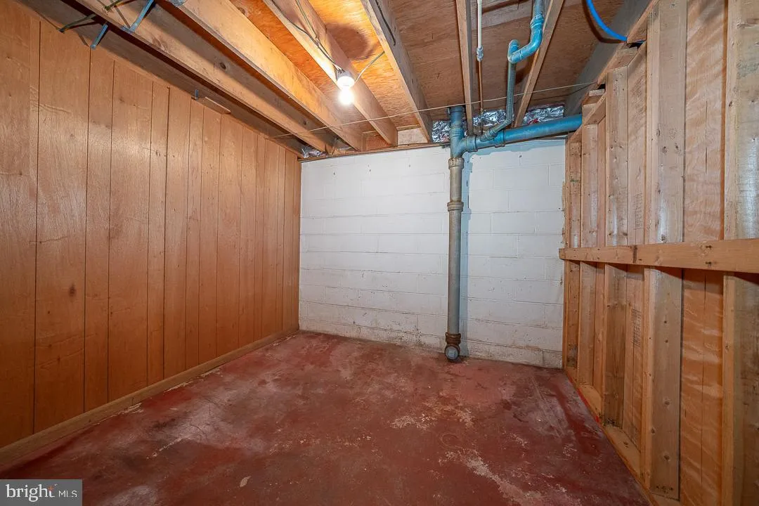 Downingtown, Pennsylvania 19335, United States, 3 Bedrooms Bedrooms, ,1 BathroomBathrooms,Residential,Pending,123245