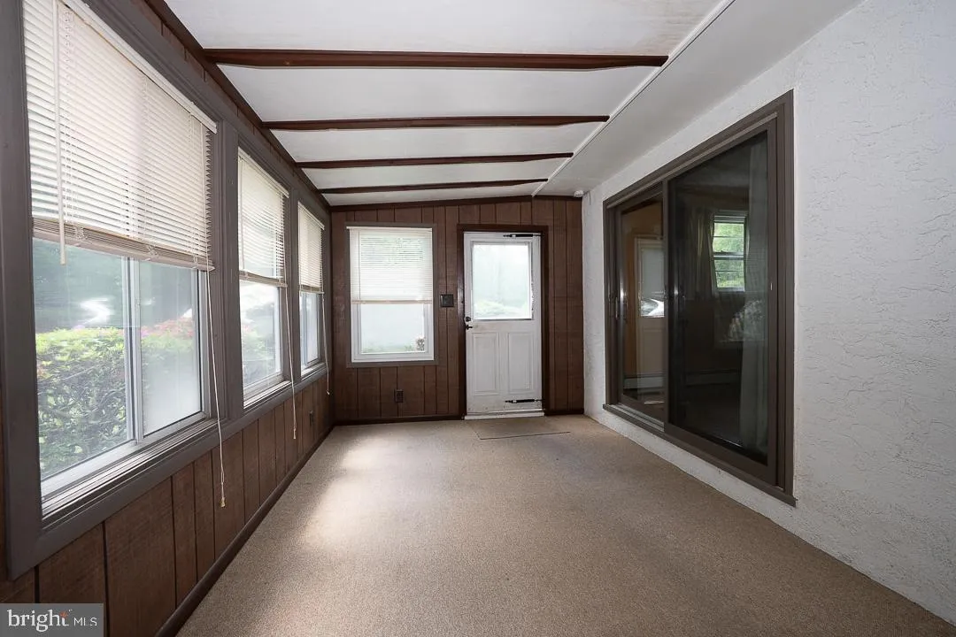 Downingtown, Pennsylvania 19335, United States, 3 Bedrooms Bedrooms, ,1 BathroomBathrooms,Residential,Pending,123245