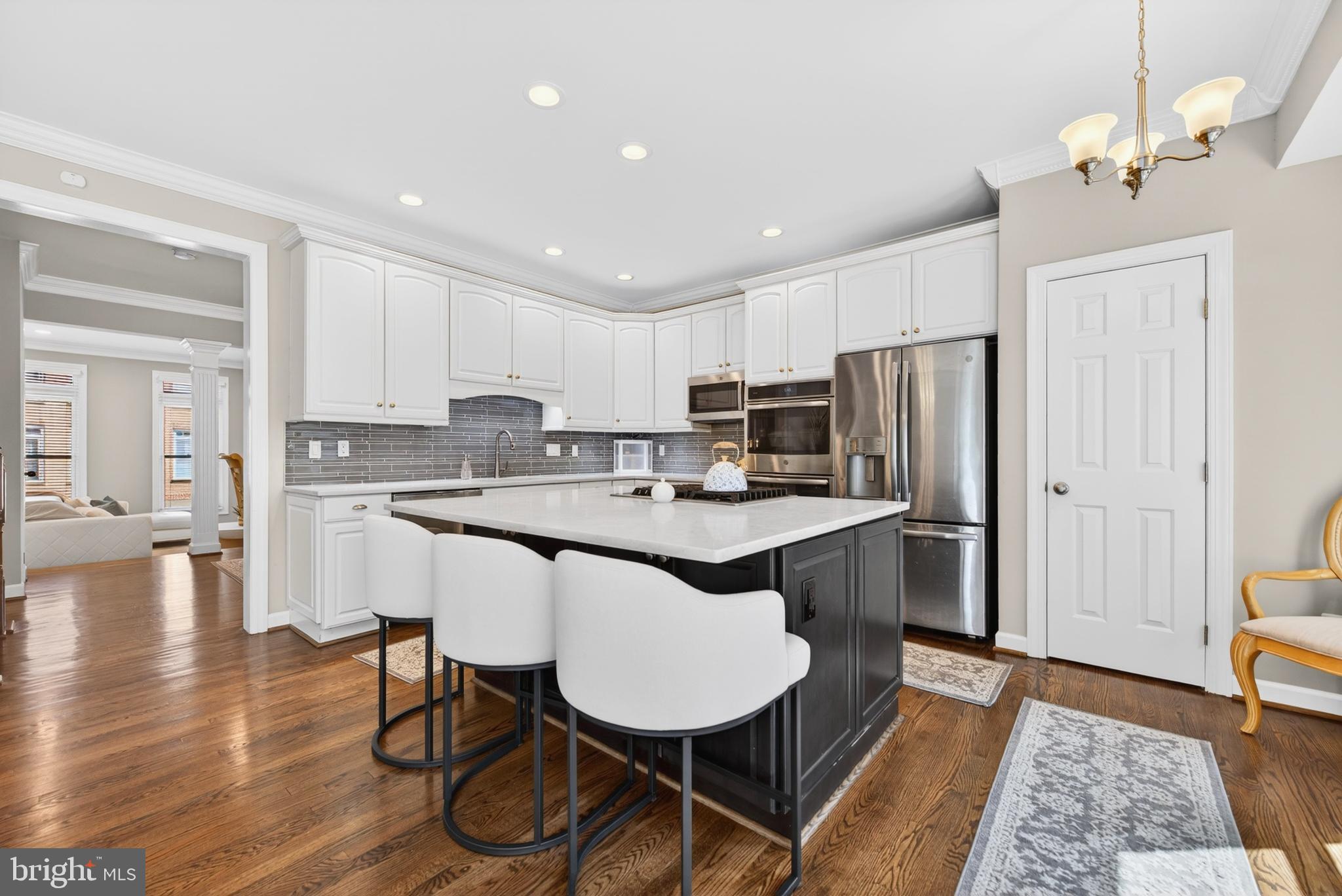 YACHT CLUB AT SEQUOIA VILLAGE - Residential