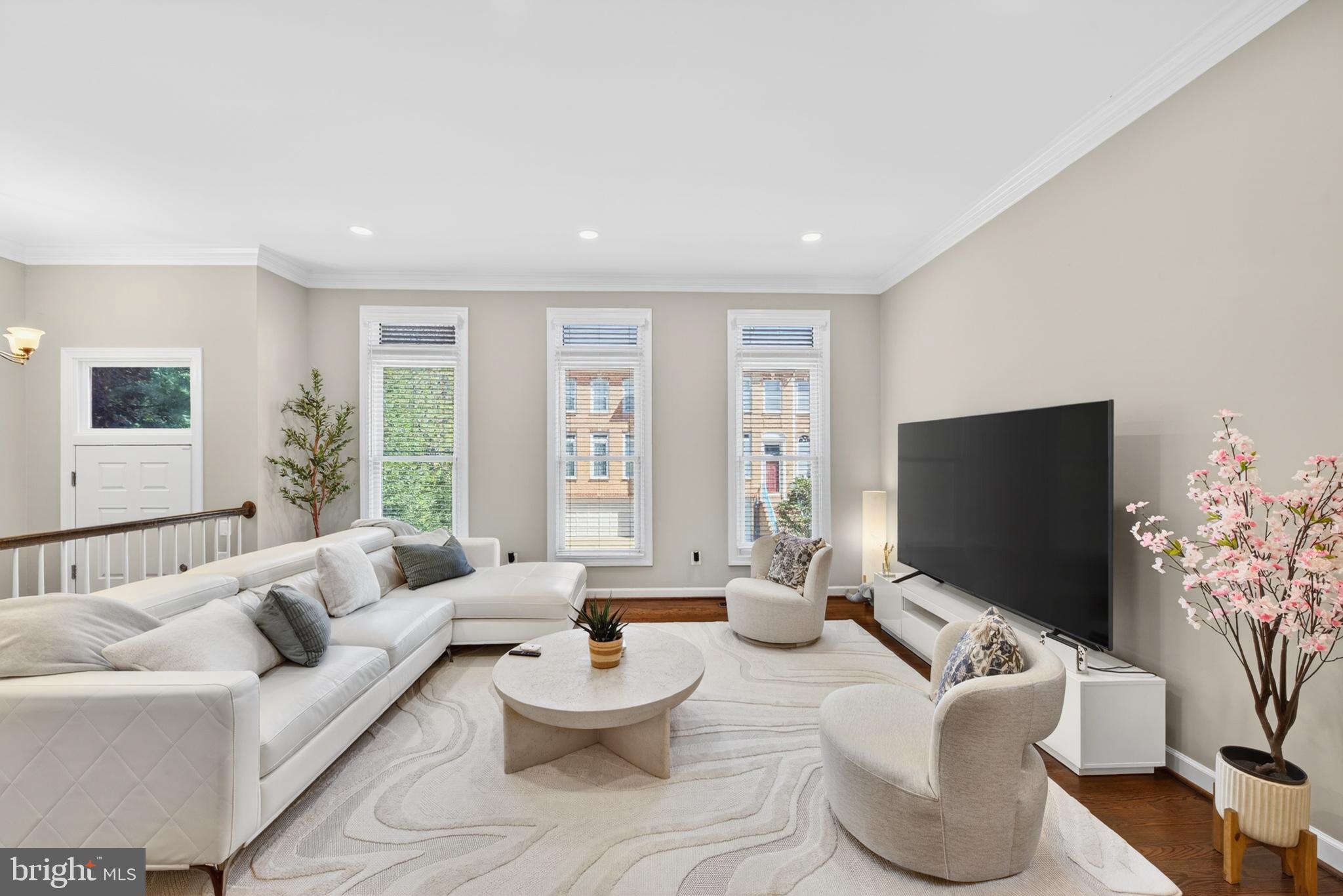 YACHT CLUB AT SEQUOIA VILLAGE - Residential