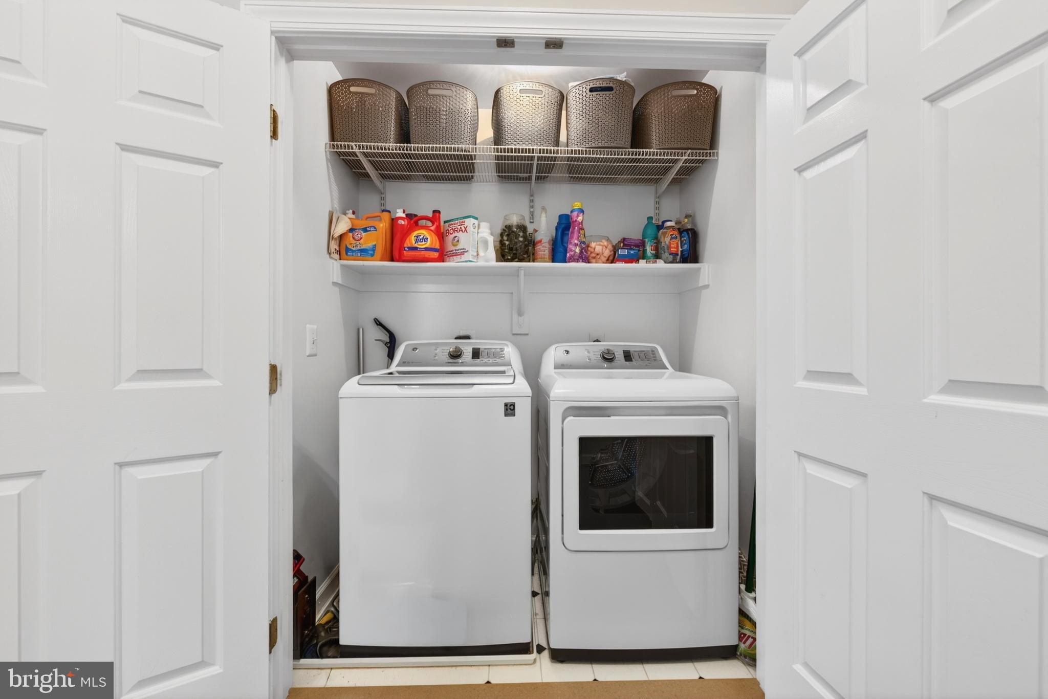 YACHT CLUB AT SEQUOIA VILLAGE - Residential