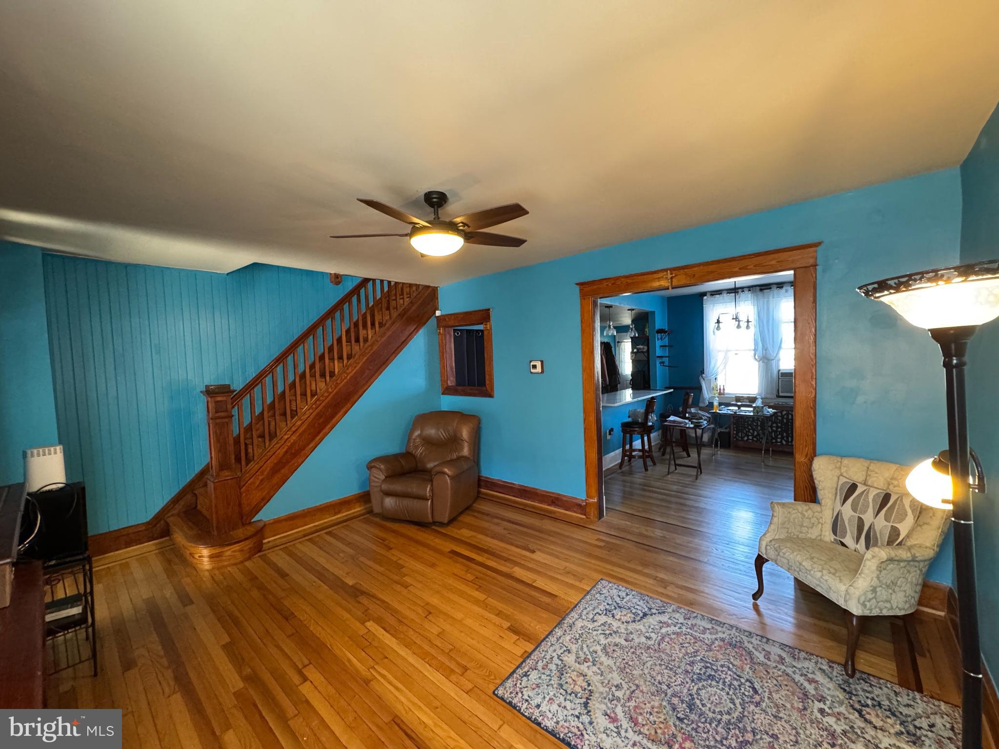 DUNDALK MANOR - Residential