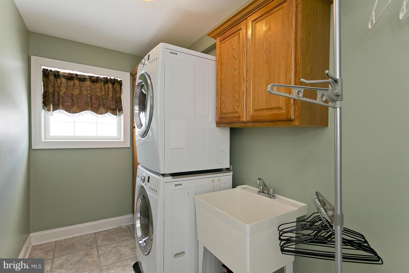 BATTLEFIELD ESTATES - Residential