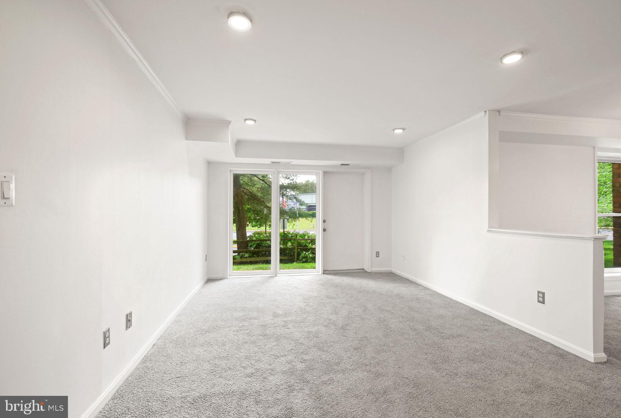 11903 PARKLAWN DRIVE T-3
