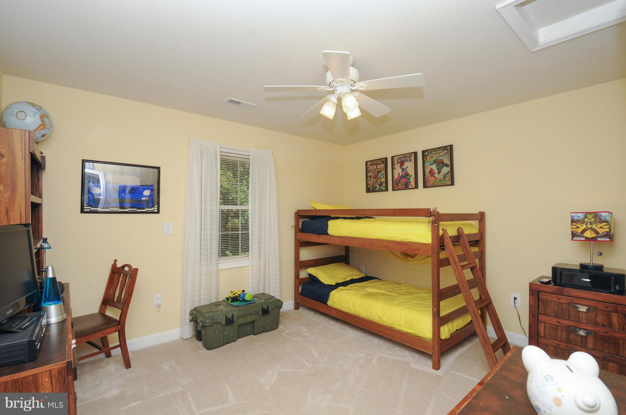 EMERALD OAKS - Residential