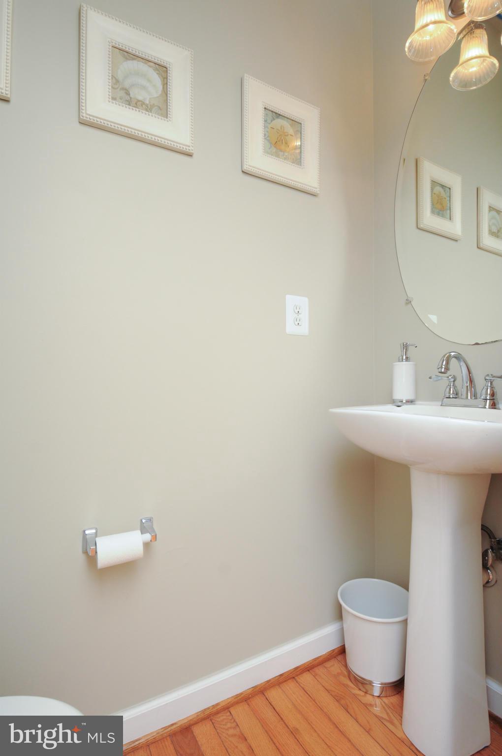 EMERALD OAKS - Residential