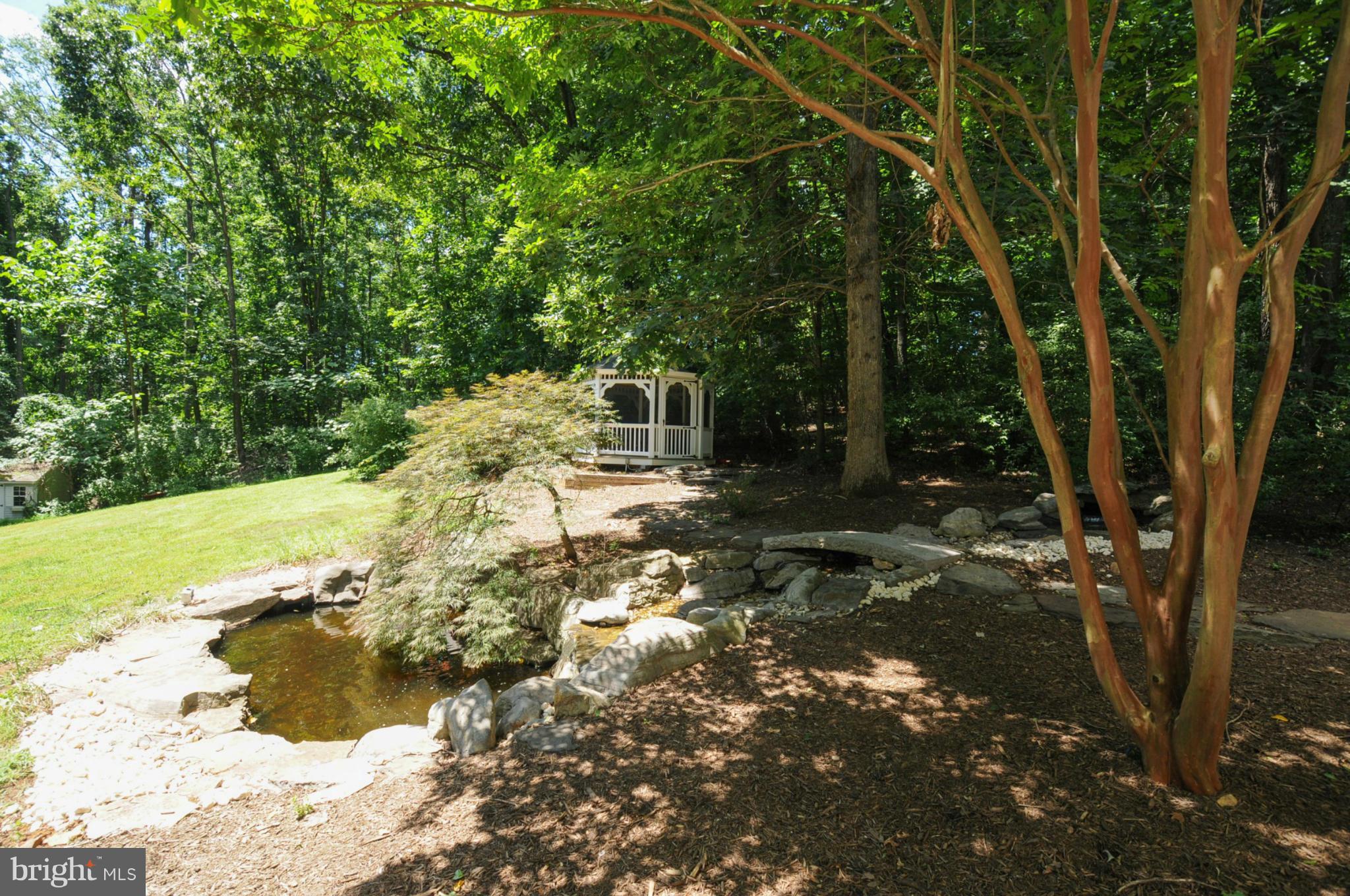 EMERALD OAKS - Residential