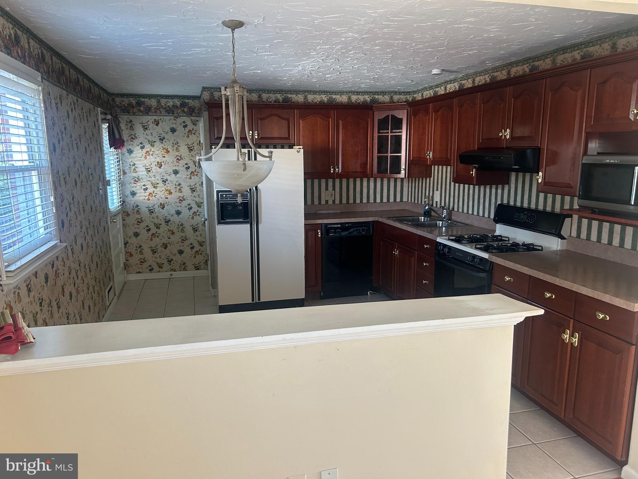 ROSEDALE - Residential