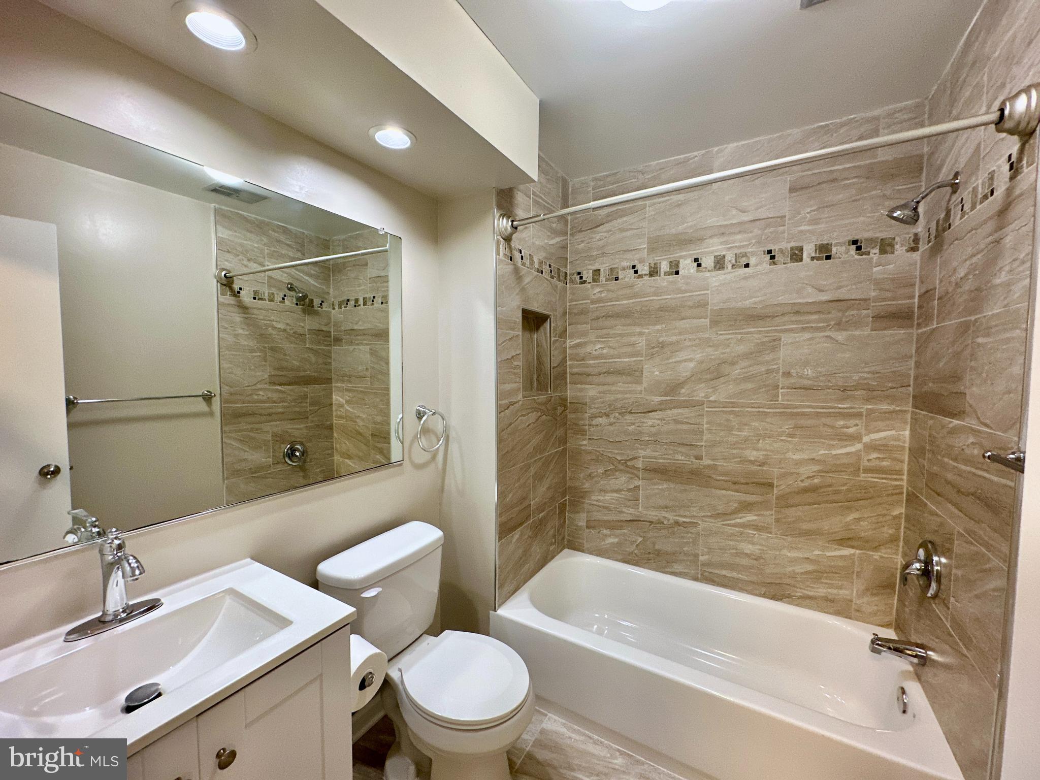 SEWELLS ORCHARD - Residential Lease