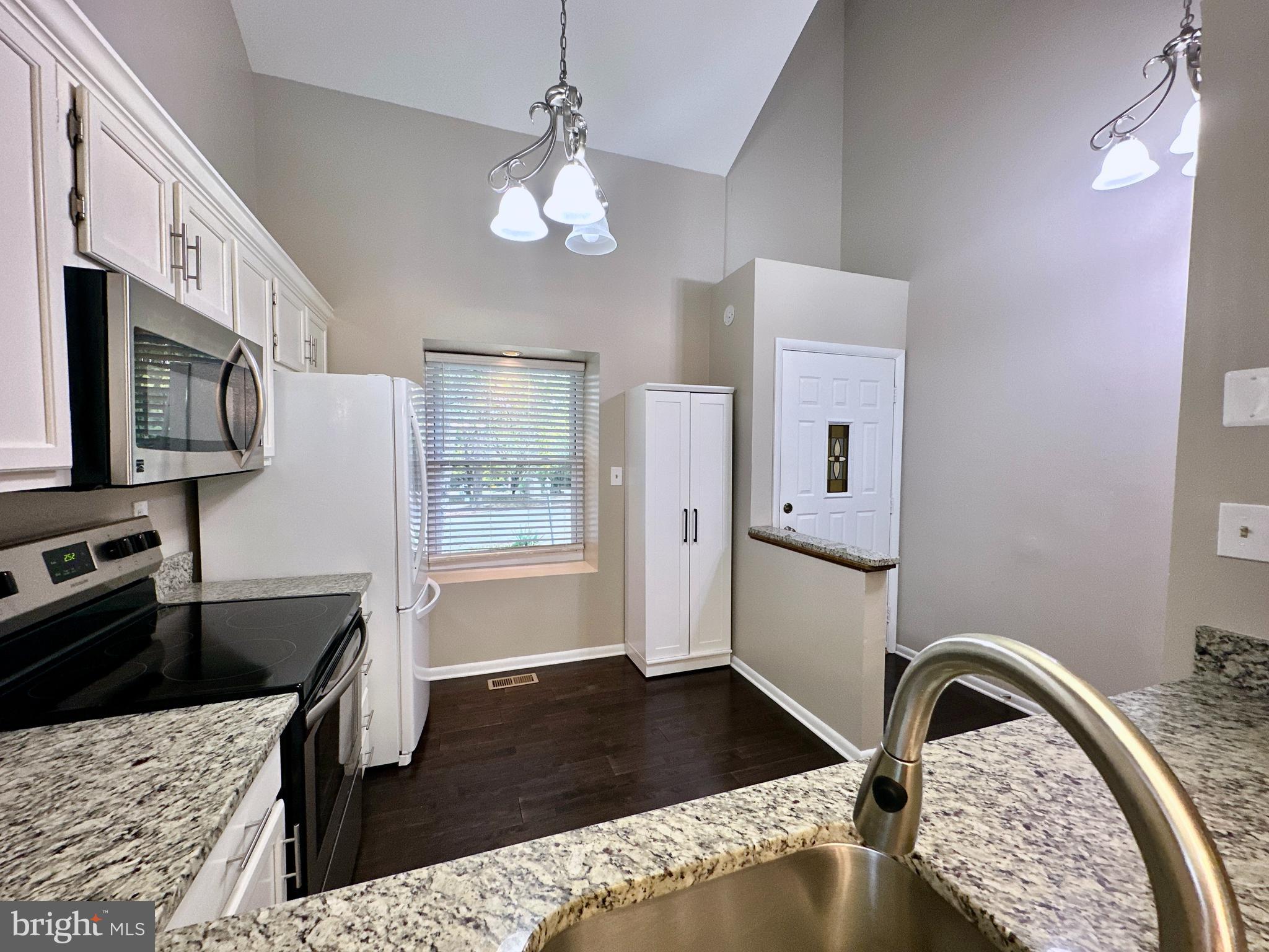 SEWELLS ORCHARD - Residential Lease